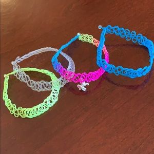 4 pack of stretchy chokers
